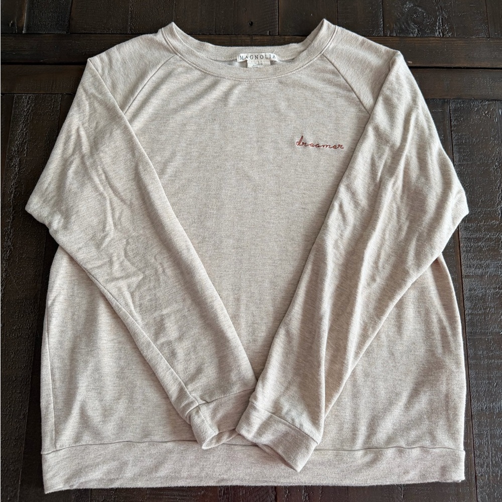 Magnolia L‎ Beige Dreamer Sweatshirt